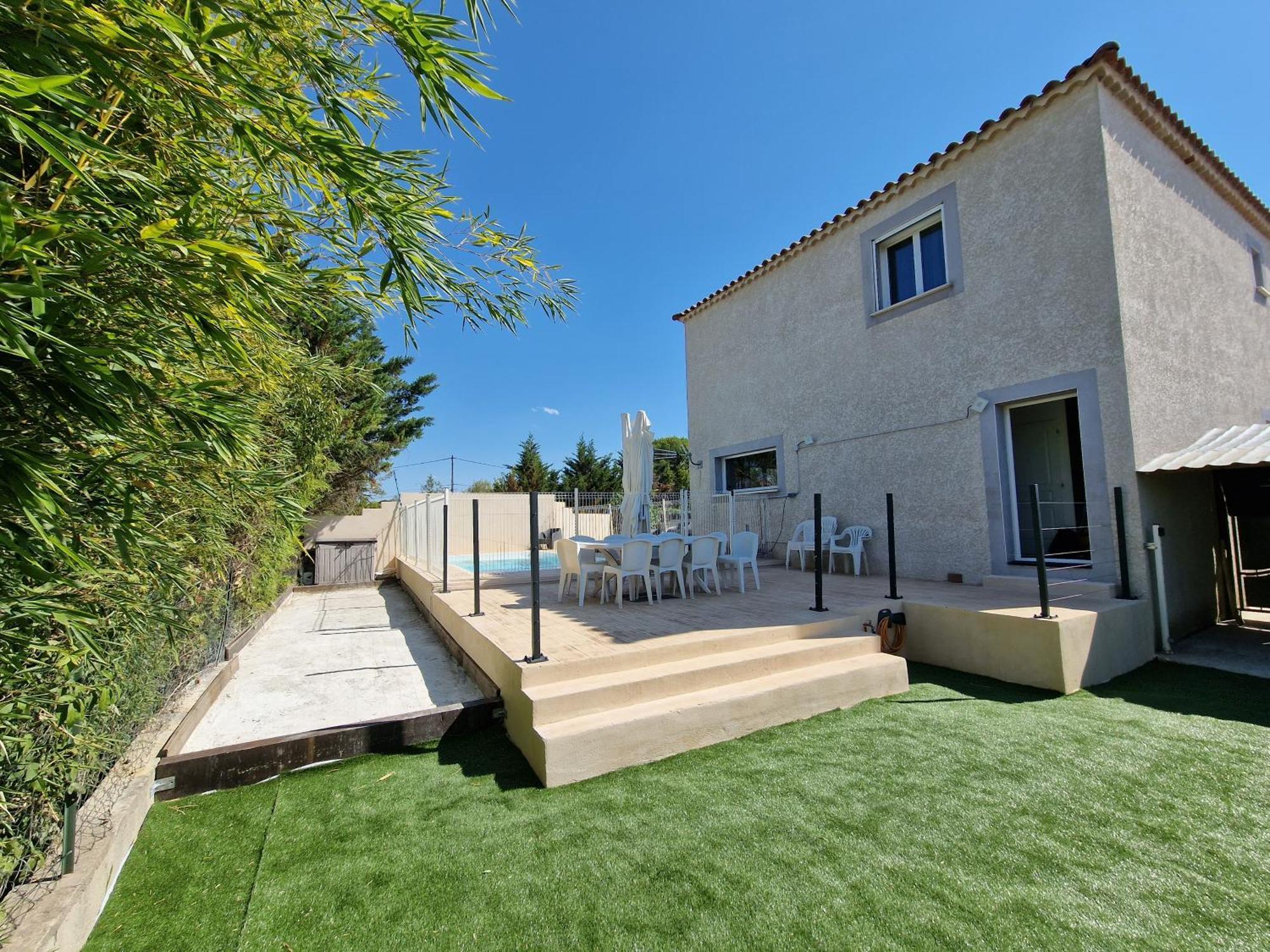 Villa Pour 10 Personnes Avec Piscine Et Jacuzzi Alès Kültér fotó